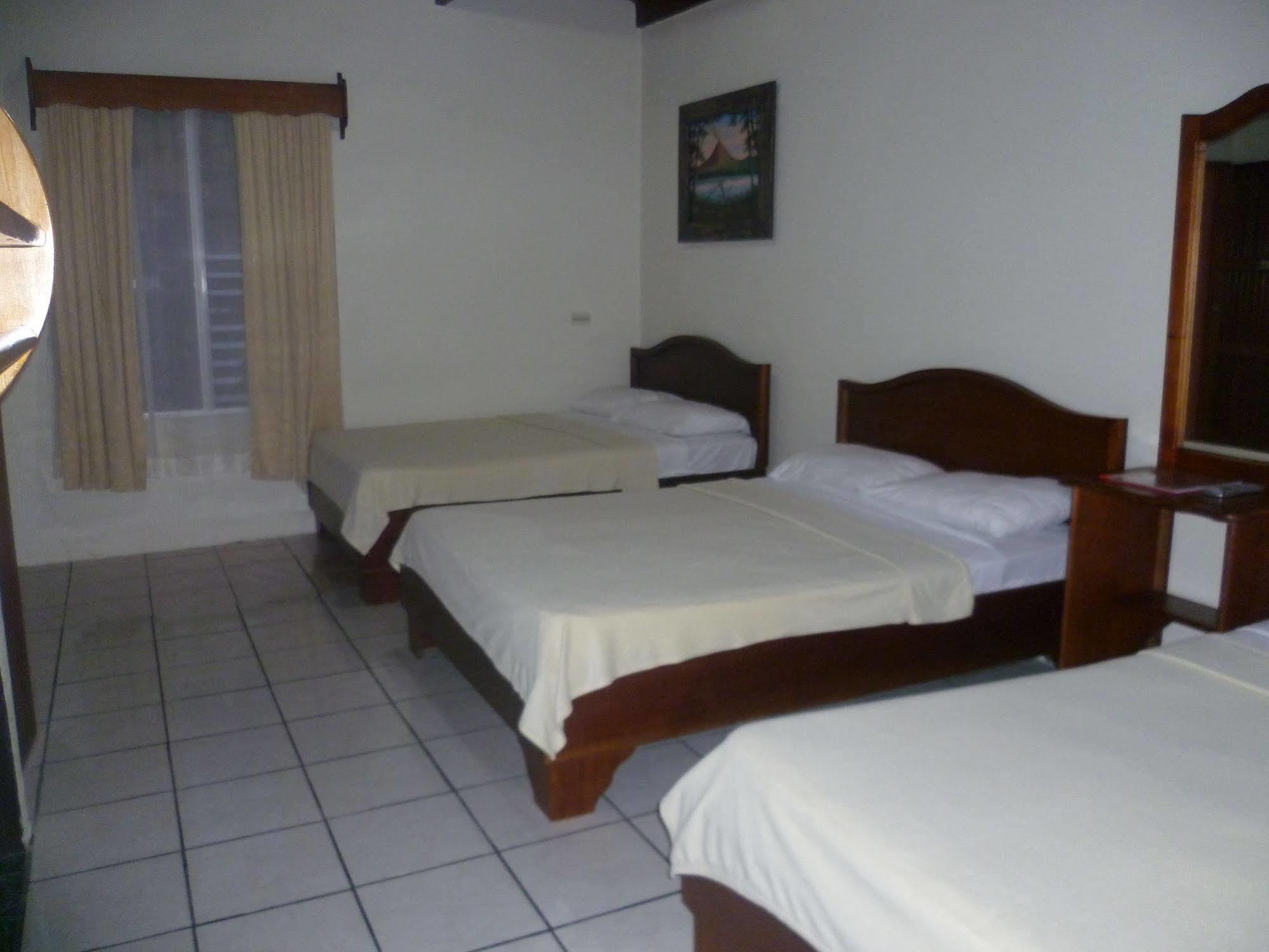 Hotel Destinos Arenal La Fortuna Eksteriør bilde
